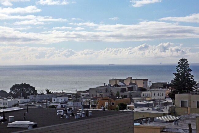 Building Photo - 7221 Geary Blvd