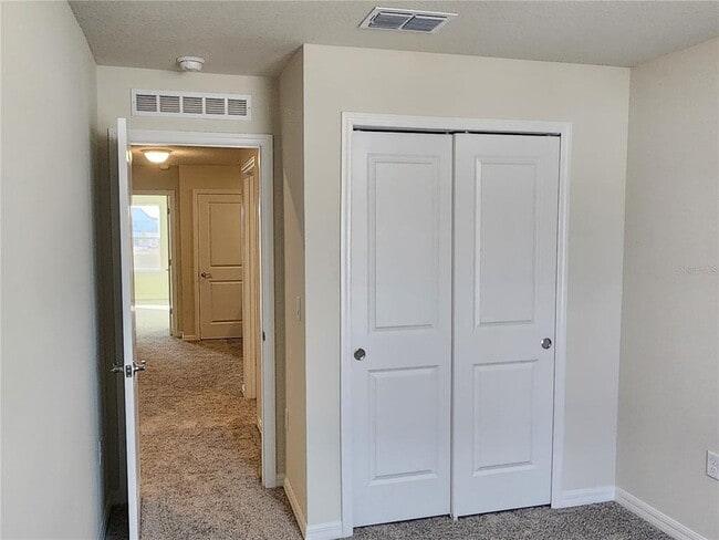 Building Photo - 16258 Merry Aly