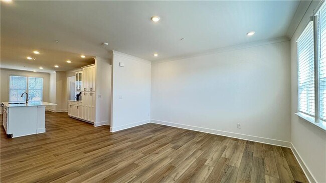 Building Photo - 100 Agnew Wy