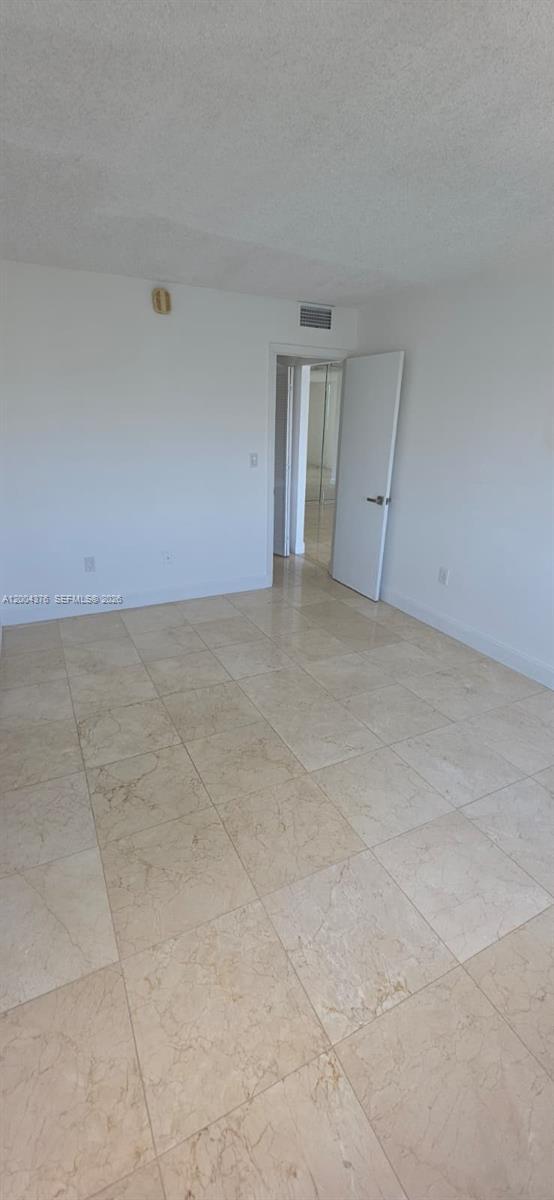 Building Photo - 2750 NE 183rd St