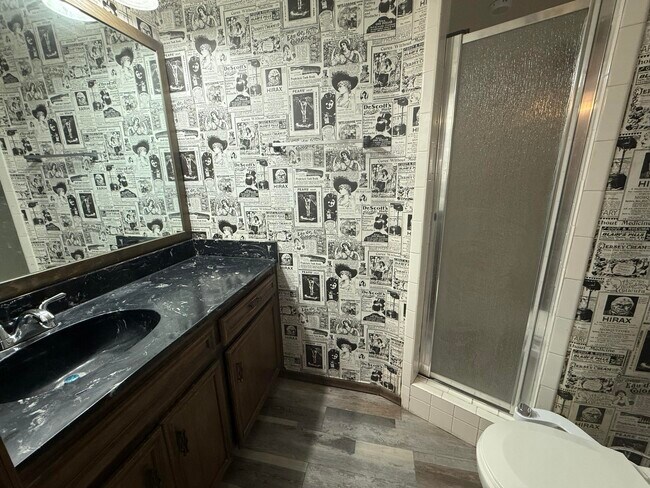 Building Photo - 4425 75th Dr