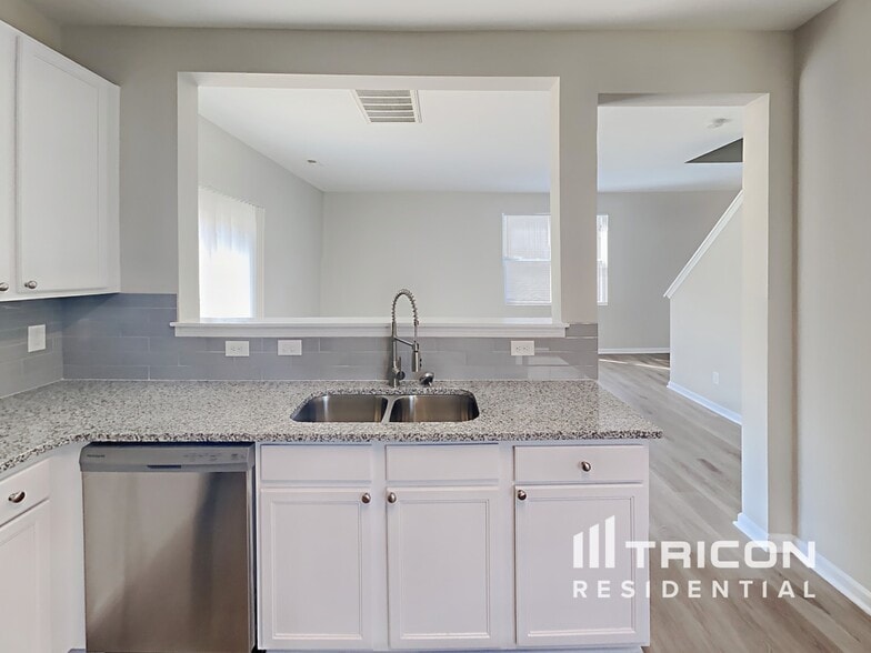 Building Photo - 12102 Downy Birch Rd