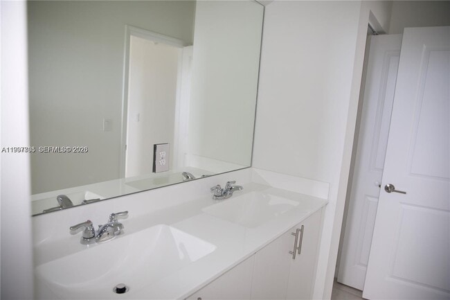 Building Photo - 5001 Peacock Wy