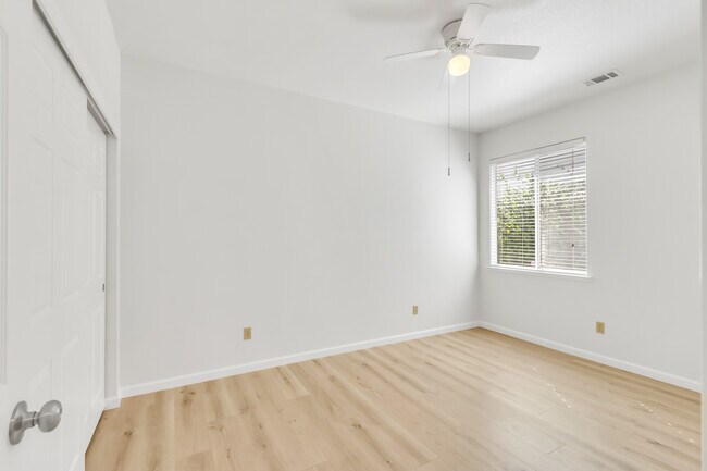 Building Photo - 9332 Caulfield Dr