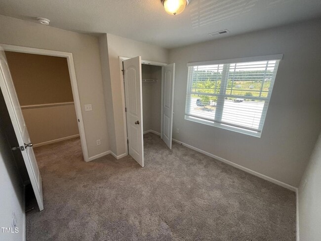 Building Photo - 2010 Wiggins Village Dr