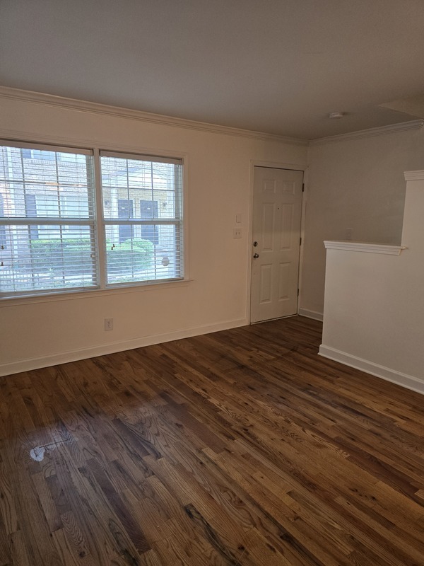 Building Photo - 2232 Dunseath Ave NW