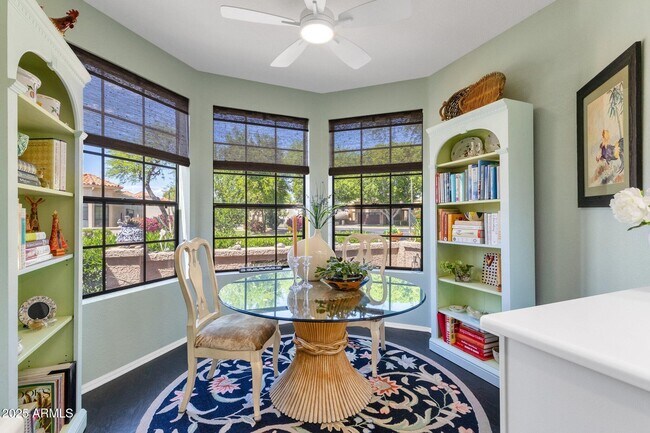 Building Photo - 10591 E Saddlehorn Dr