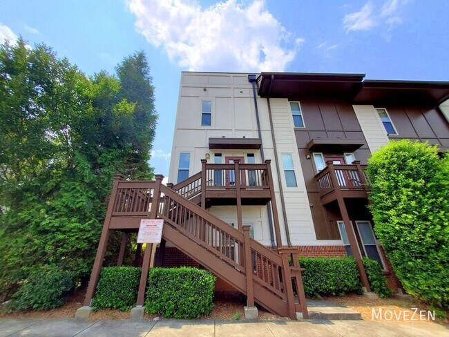 Building Photo - 827 Seigle Point Dr