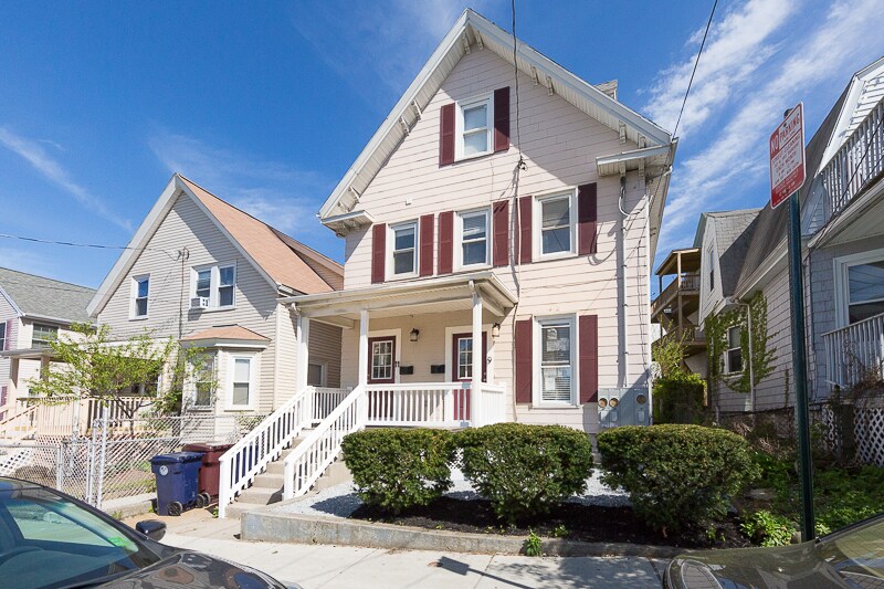 Building Photo - 9 Rock Valley Ave