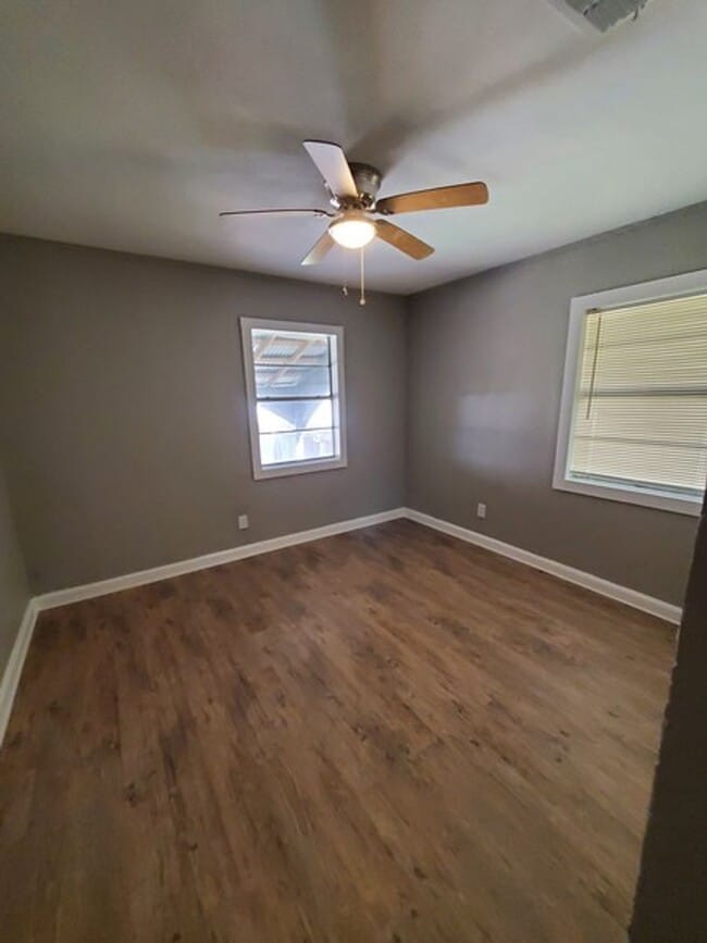 Building Photo - Beautiful 3-Bed Apartment in Schertz!