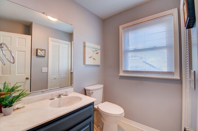 Building Photo - Off Season Rental **Oceanfront, Pet Friend...