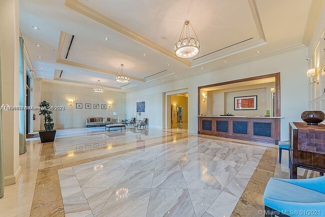 Building Photo - 1300 Ponce de Leon Blvd
