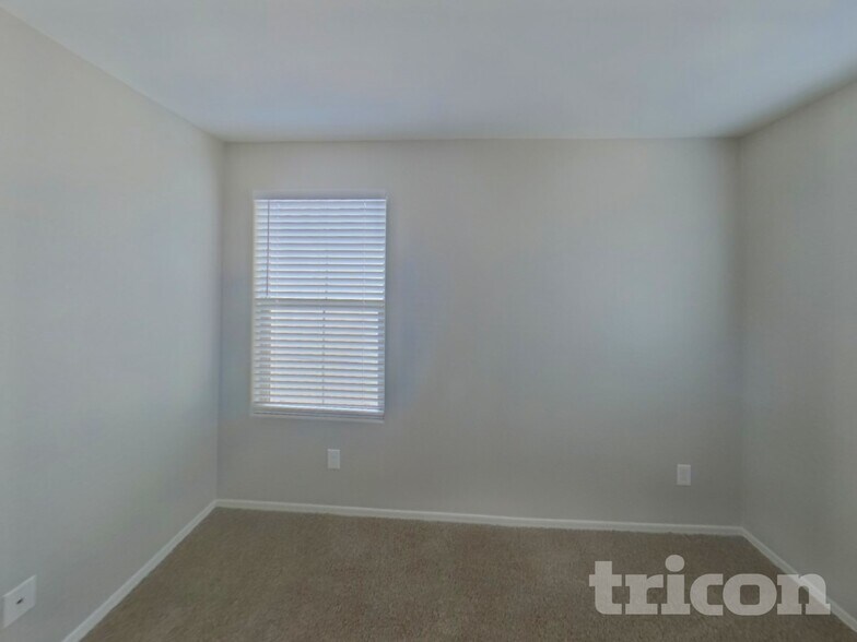 Building Photo - 4804 W Leodra Ln