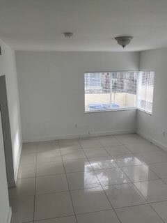 Building Photo - 1220 Marseille Dr