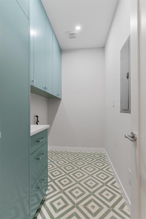 Building Photo - 4904 Russet Hill Dr