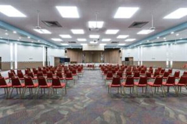 Building Photo - 6090 NW 64th Ave