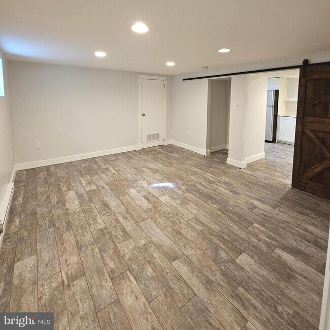 Building Photo - 5940 6th St