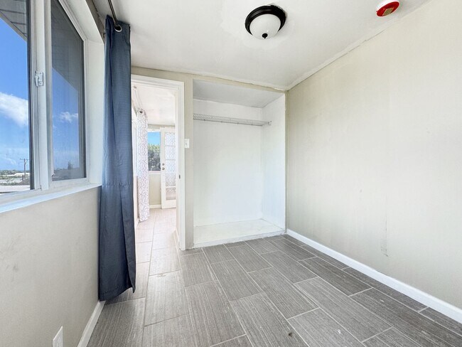 Building Photo - Rentals Biz LLC