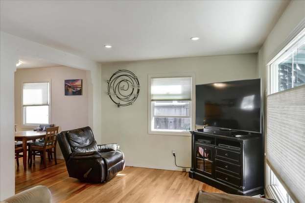 Building Photo - 225 Mortimer Ln
