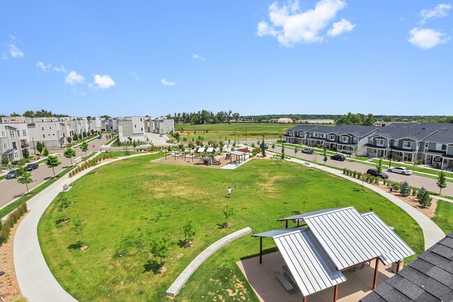 Building Photo - 1719 Zelda Ln