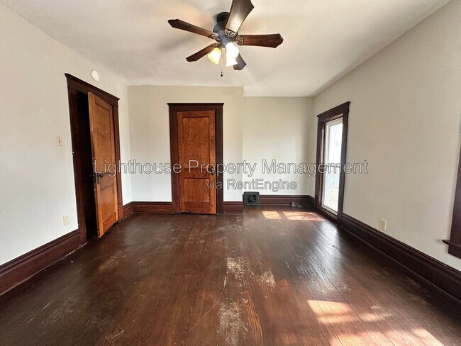 Building Photo - 9 Groveland St