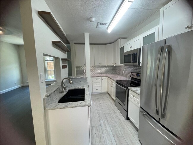 Building Photo - 3904 Rawlins St