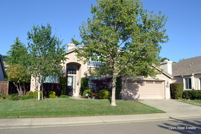 Building Photo - Beautiful Four-Bedroom Home Available in Folsom!