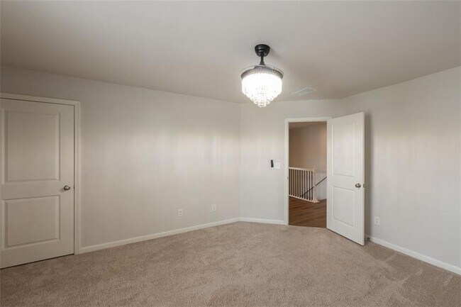 Building Photo - 4013 Park Ln