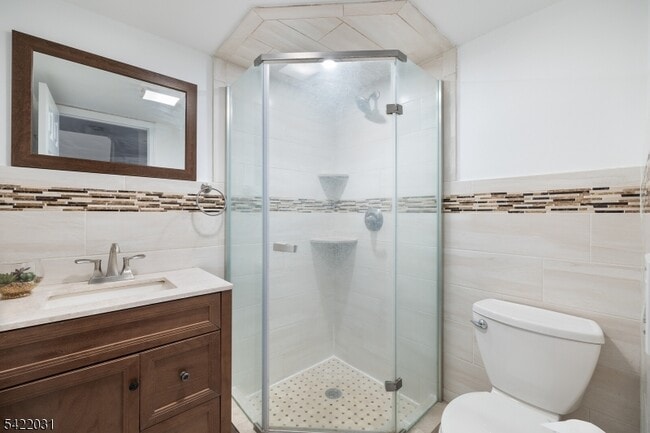 Building Photo - 33 Stockton Ct