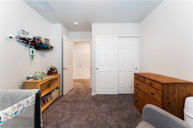 Building Photo - 7451 Sunray Point St