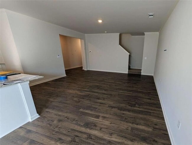 Building Photo - 2465 Poppy Ct