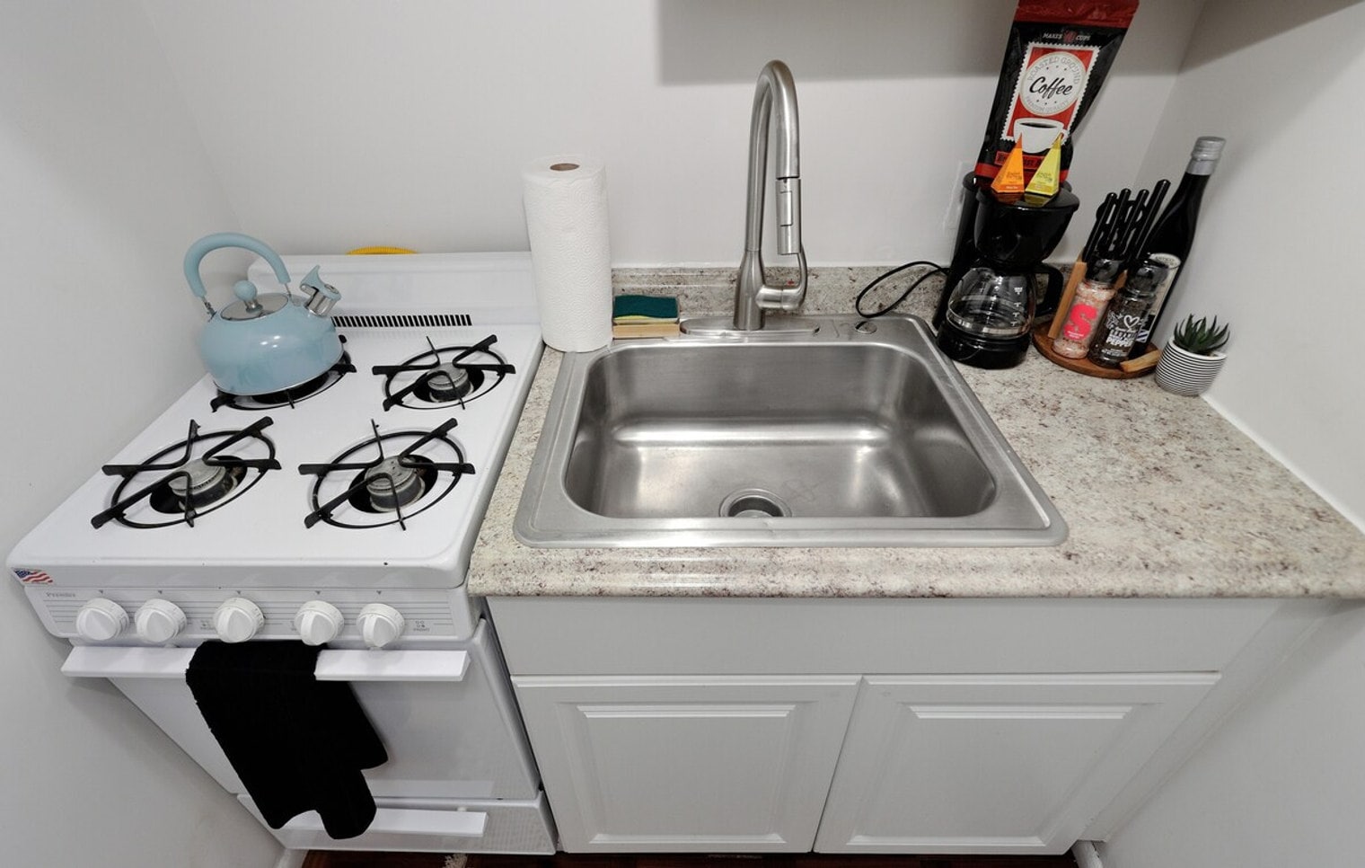 Building Photo - 474 9th Ave