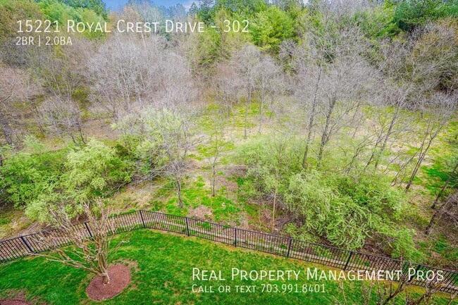 Building Photo - 15221 Royal Crest Dr