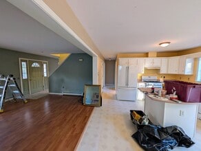 Building Photo - 35 Spiller Rd