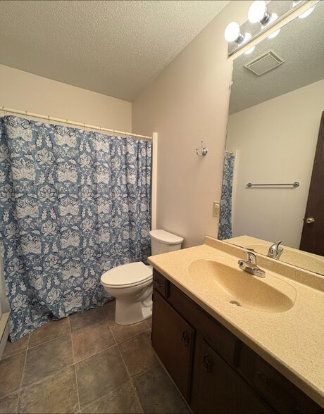 Building Photo - 225 1st St SW