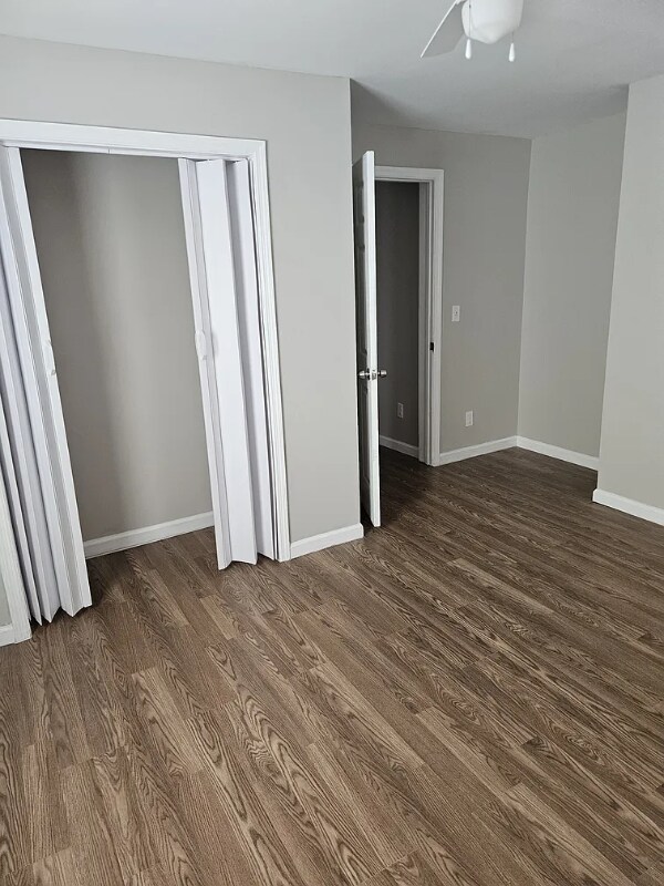 Building Photo - 109 60th St