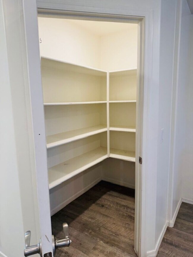 Building Photo - FALL MOVE IN SPECIAL!! Northwest/ Marana- ...