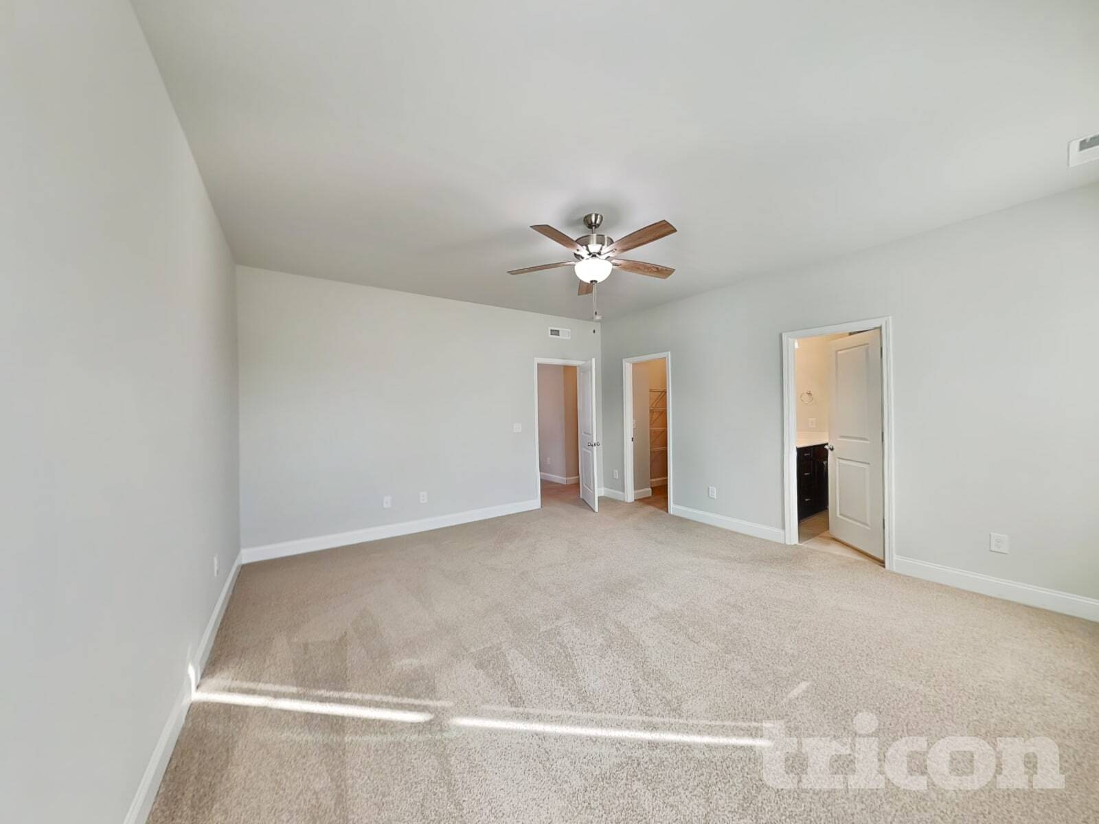 Building Photo - 165 Lynnridge Dr