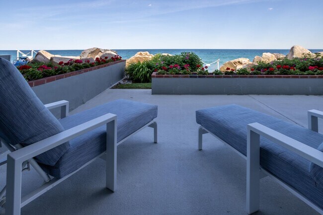 Building Photo - 1044 Ocean Blvd