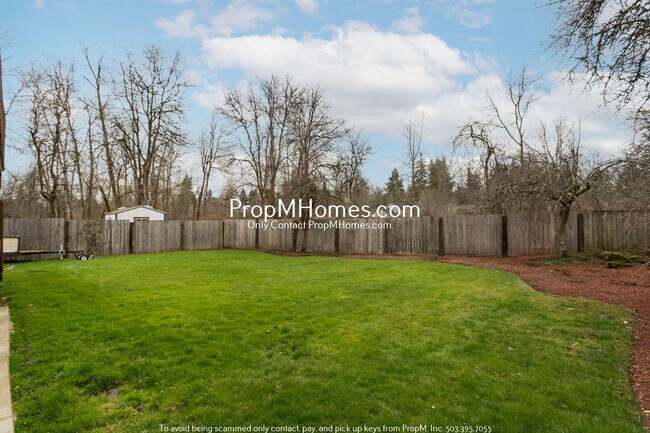 Building Photo - Updated Four Bedroom Home w/ Huge Yard!