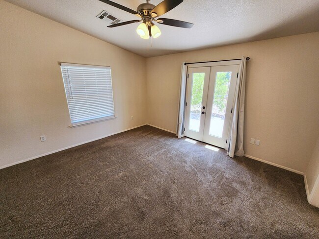 Building Photo - 1535 Vajillo Ln