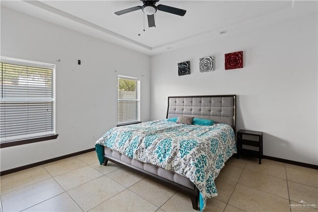 Building Photo - 12 Colbath Ave