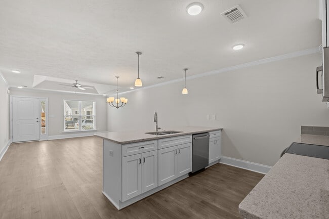 Building Photo - 8131 Bannock Cir
