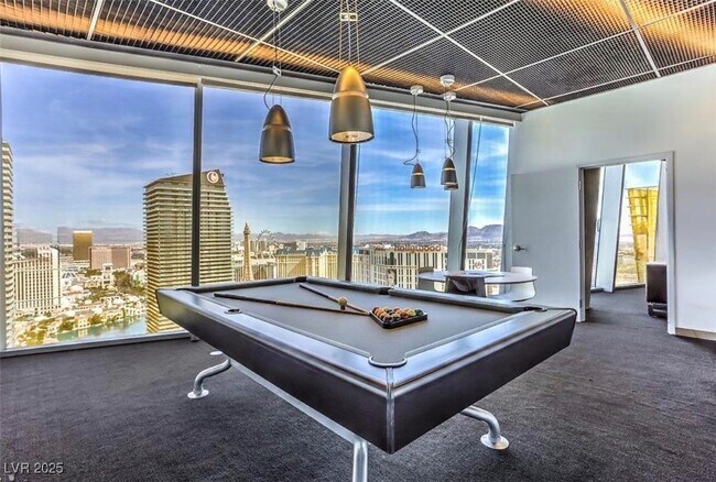 Building Photo - 3726 S Las Vegas Blvd