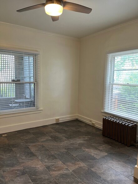 2nd bedroom - 1112 N Wahsatch Ave