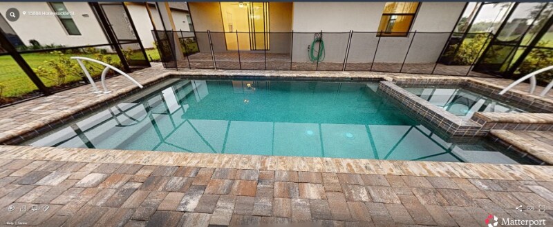 Building Photo - 15888 Honeysuckle St