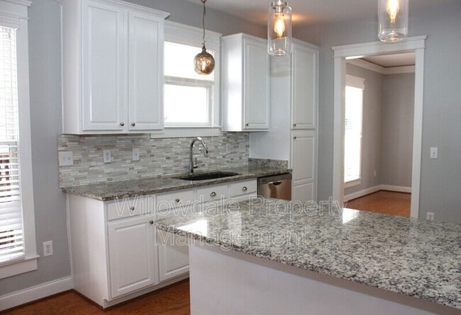 Building Photo - 107 Bridgegate Dr