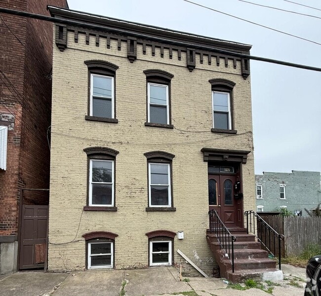 Building Photo - 120 Jefferson St