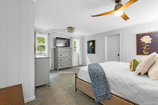 Building Photo - 7093 S Section Line Rd