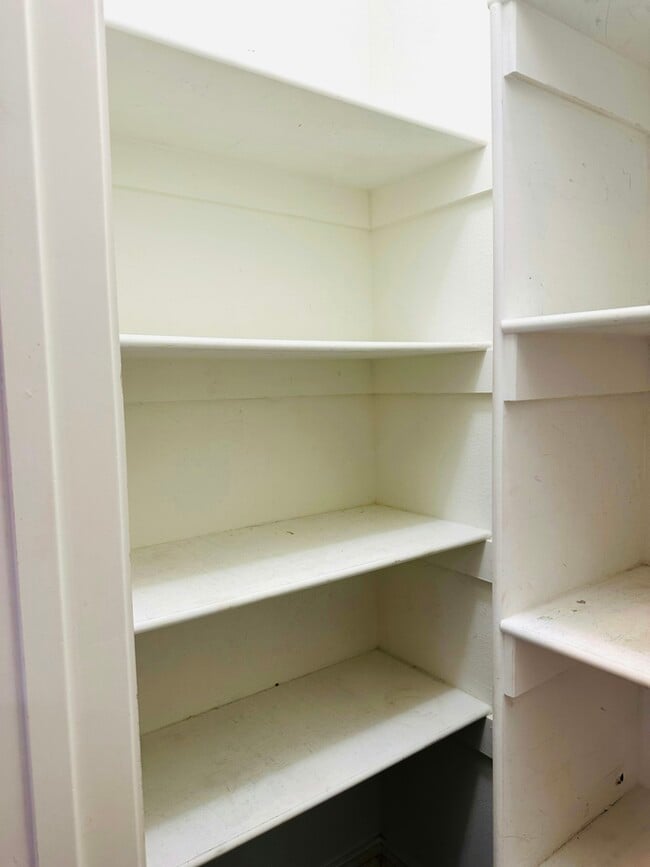 Building Photo - 4403 SW Eggersway Pl